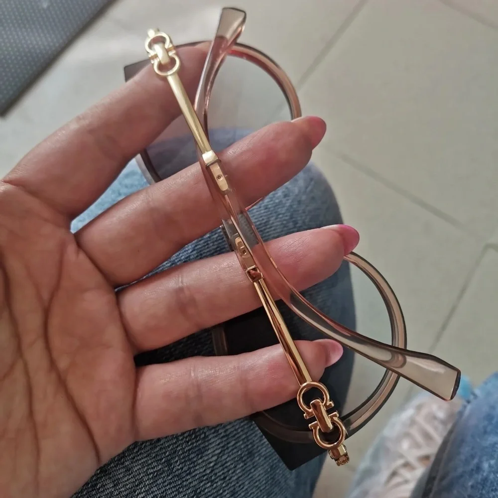 COPY - Women letter Oversized Round Sunglasses SunGlasses For Women
